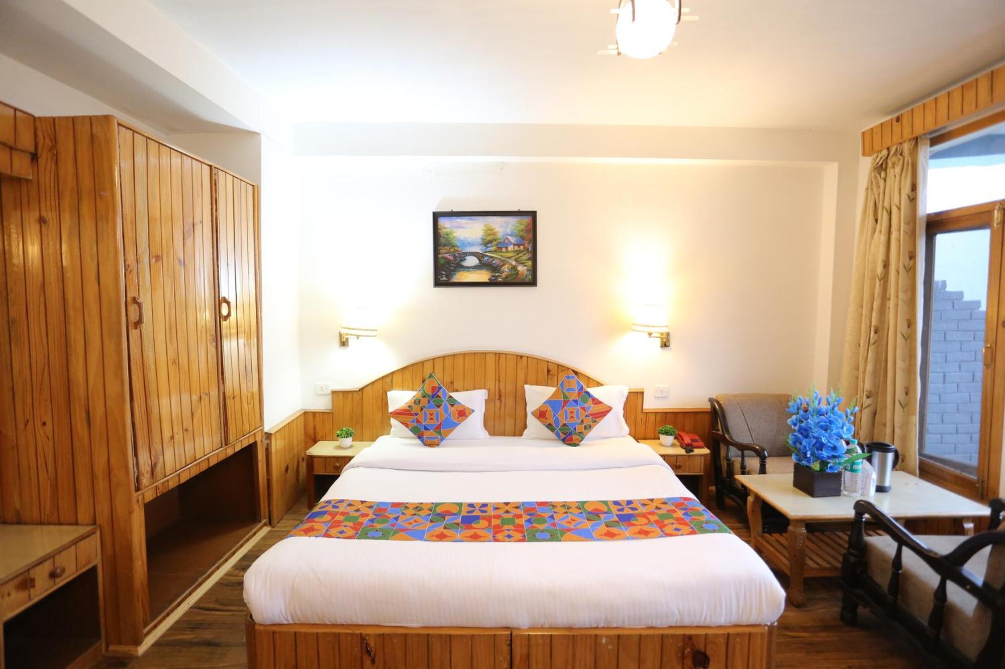 Hotel Surbhi Vashist Eksteriør bilde