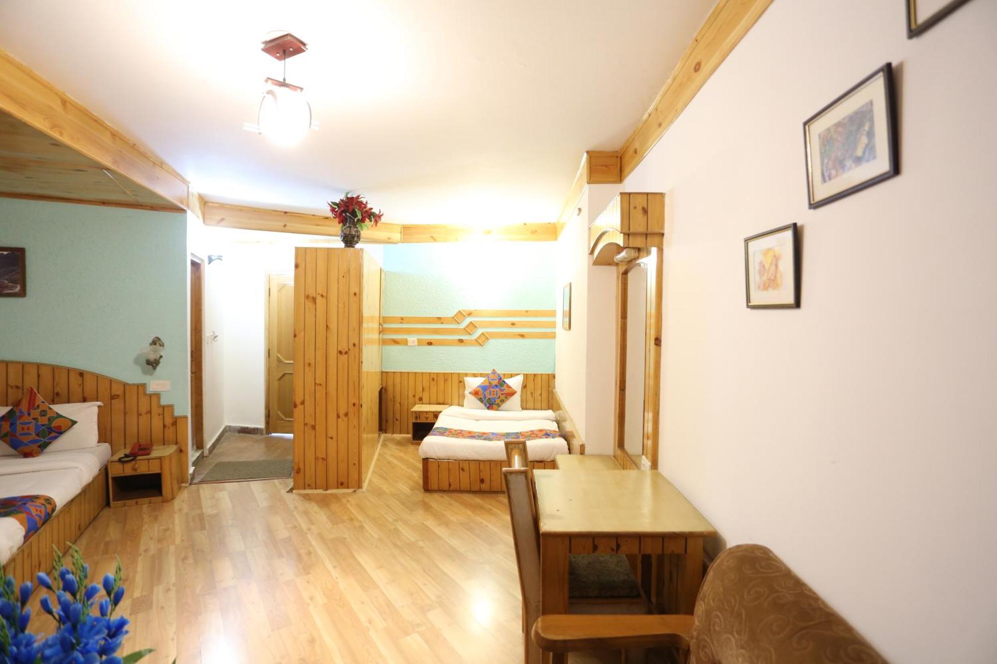 Hotel Surbhi Vashist Eksteriør bilde