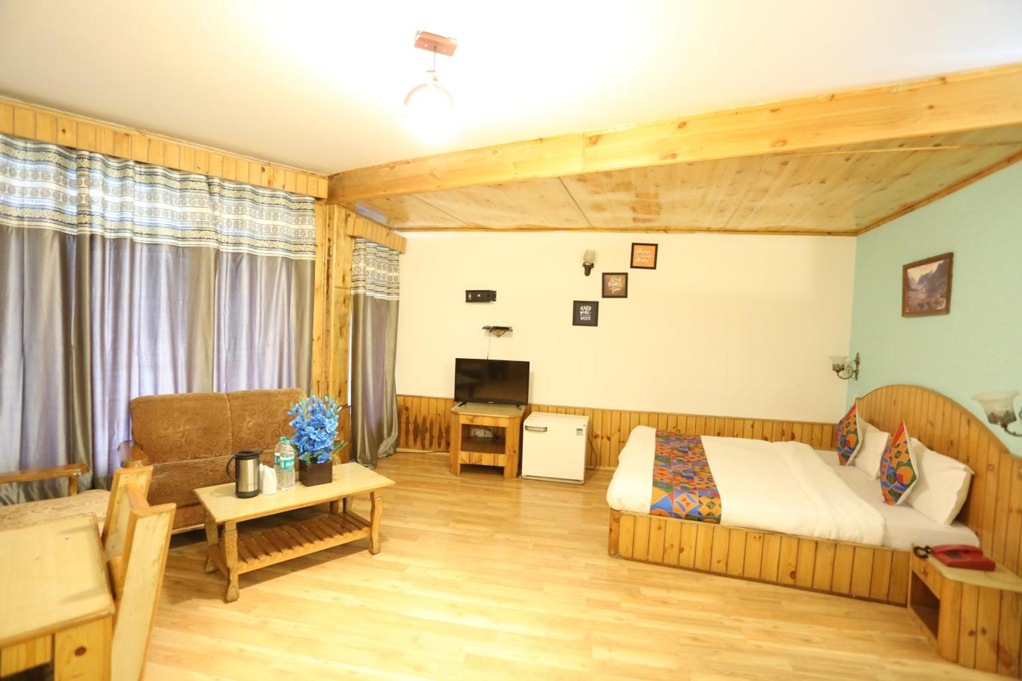 Hotel Surbhi Vashist Eksteriør bilde